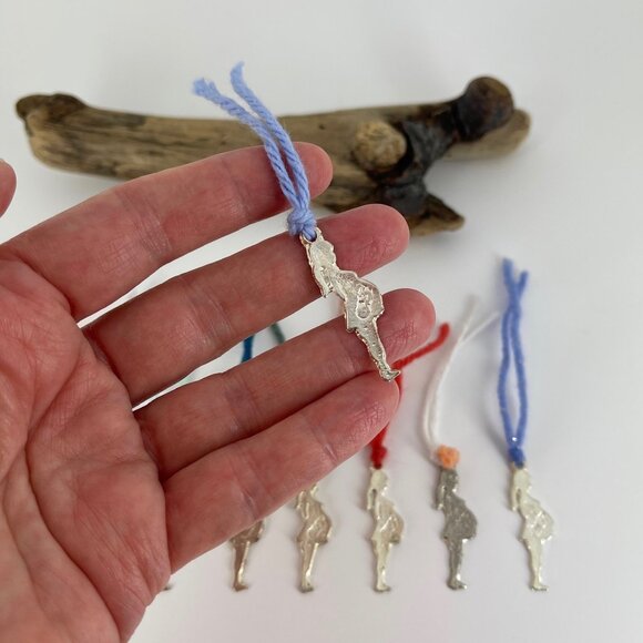 PREGNANCY MILAGRO . CHARM EX VOTO OFFERING . PREGNANT LADY WITH BABY BELLY . - Picture 6 of 16